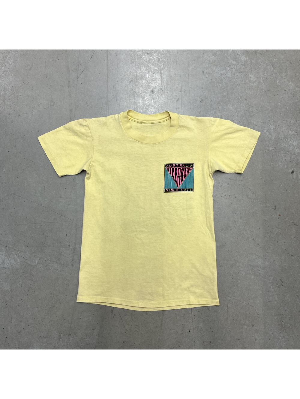 Vintage 90s Billabong Australia Graphic Surfing T-Shirt Extra Small Yellow